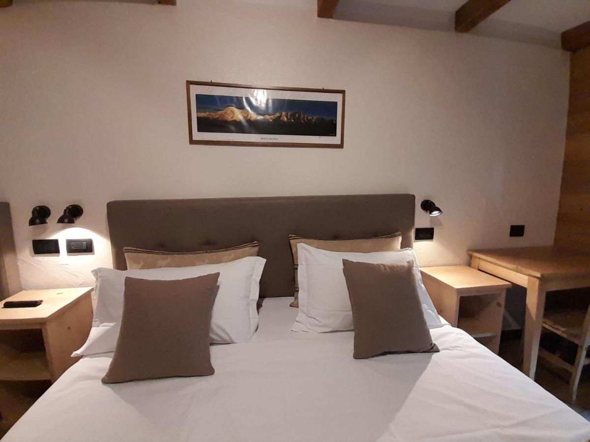 Hotel Astoria كورمايور المظهر الخارجي الصورة